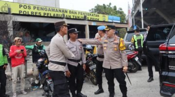Kapolres Pelabuhan Tanjung Priok Pimpin Pengecekan Kesiapsiagaan Personel Pelayanan Aksi Unjuk Rasa